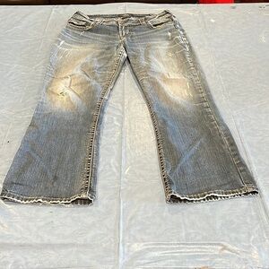 Women’s silver Suki mid boot size 12 x 31